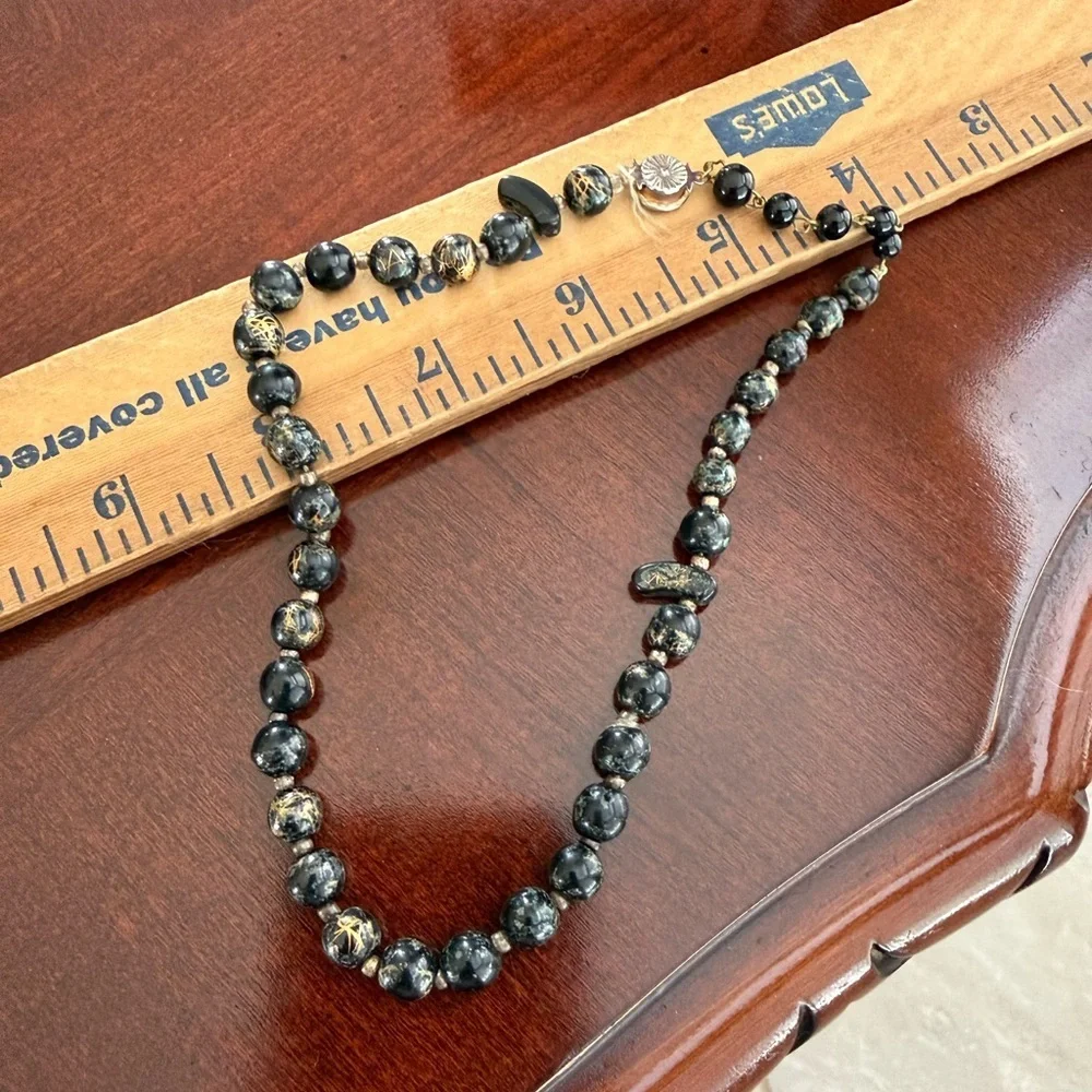 Vintage Black Beads Necklace